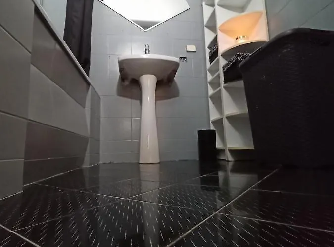 Cicha Przystan Starowka Kołobrzeg